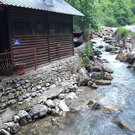 بيت للعطل Family With Ac In - Kuca Sa Klimom *